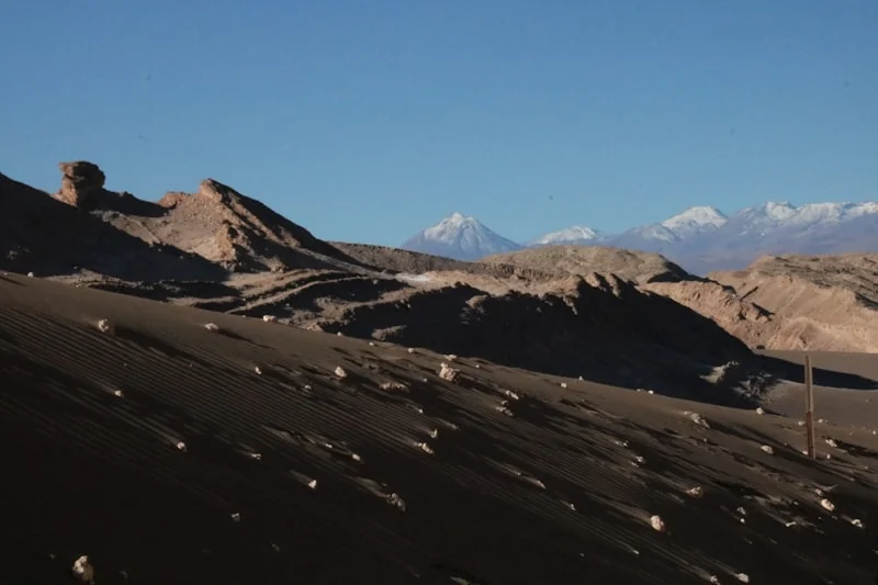 Dunas e cordilheira nos arredores de San Pedro de Atacama