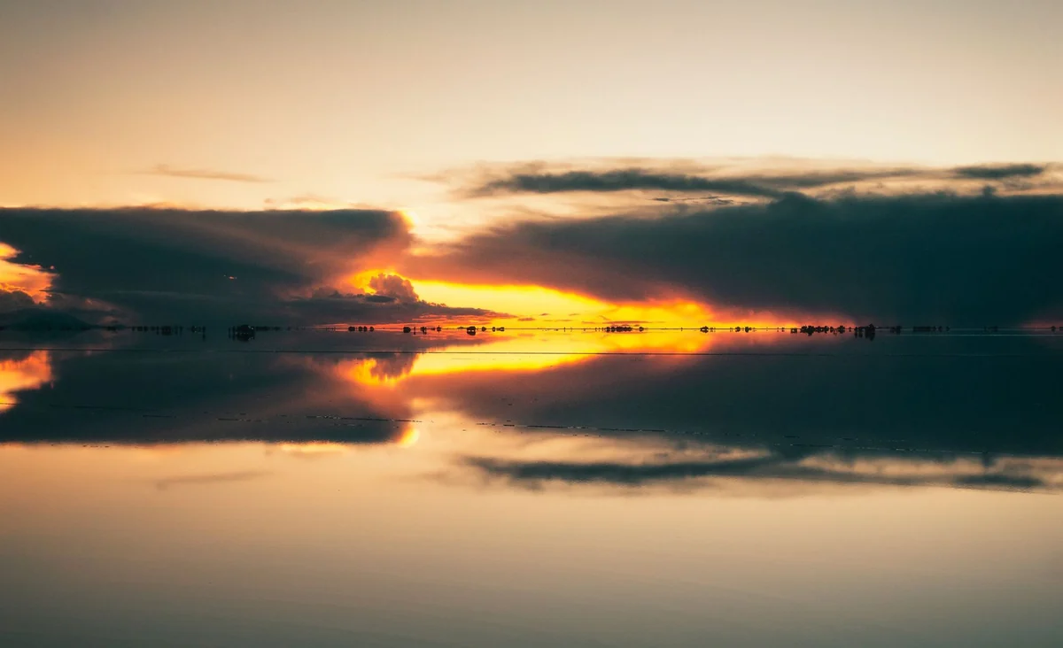 Pôr do sol no Salar de Uyuni